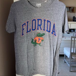 UF university of Florida gators T-shirt. Unisex